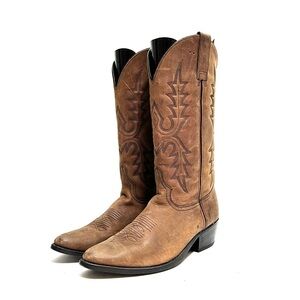 Vintage 1970s men’s brown nubuck leather mid calf pull on cowboy boots